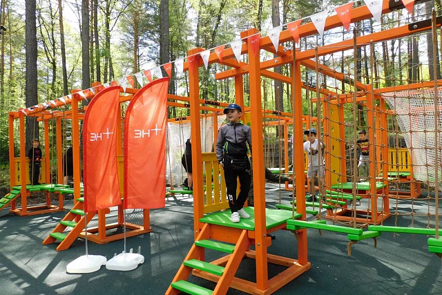 В Дивногорске при поддержке Эн+ открылось уникальное спортивно-игровое пространство для дошкольников