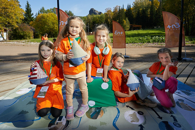 Победители грантового конкурса Эн+ разработали экологическую игру для школьников «Экспедиция по Енисею»